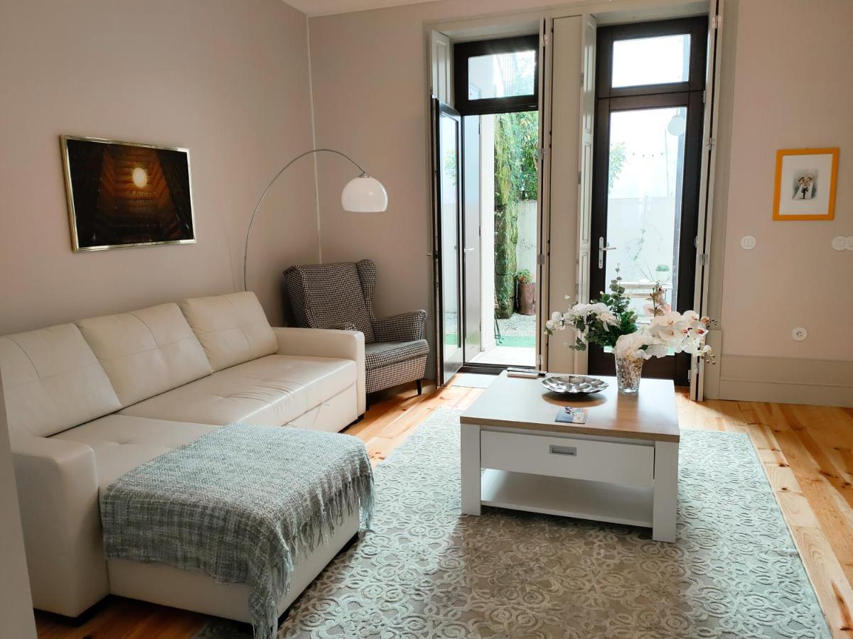 Historic - With Private Patio Apartamento